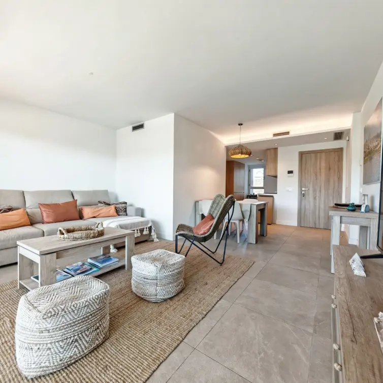 Sale of middle floor apartment in La Cala Golf