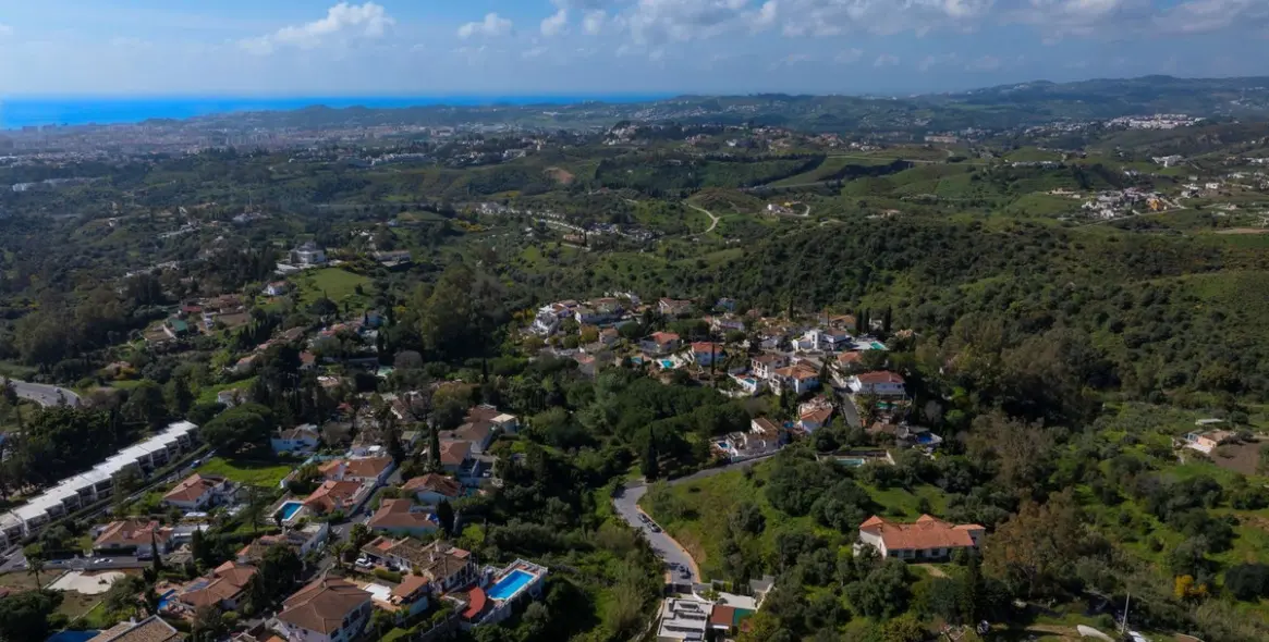 Продажа  жилого участка в Mijas 6