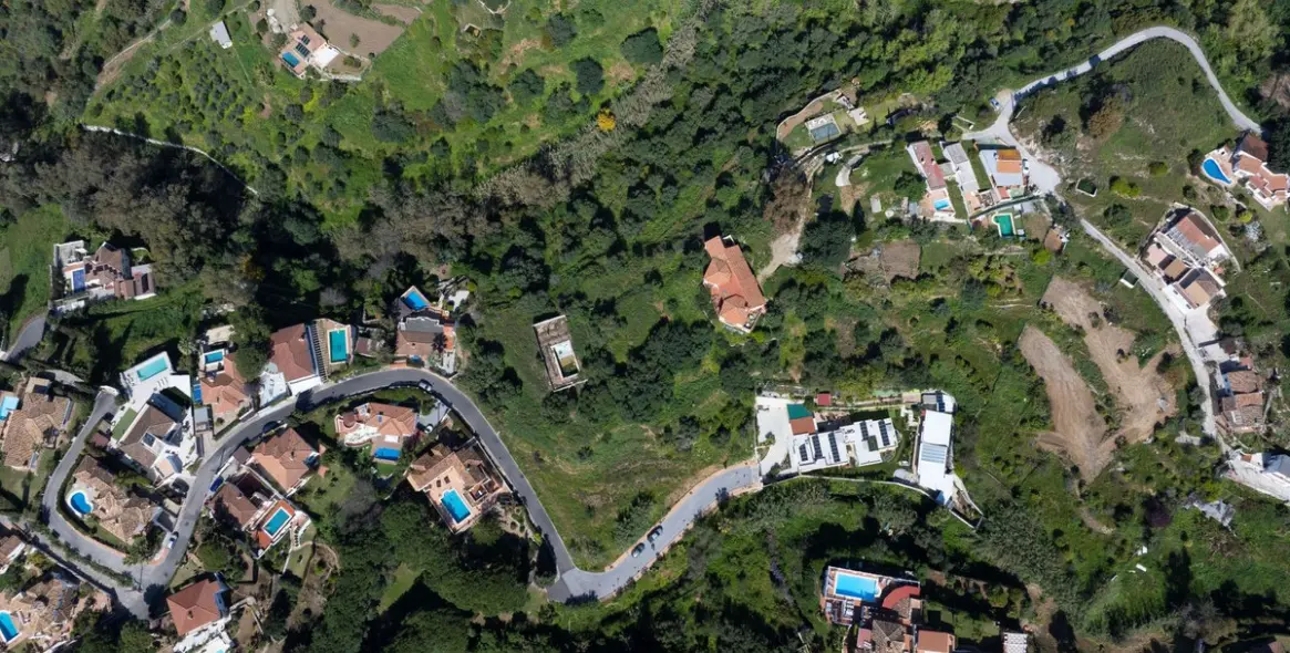 Продажа  жилого участка в Mijas 7