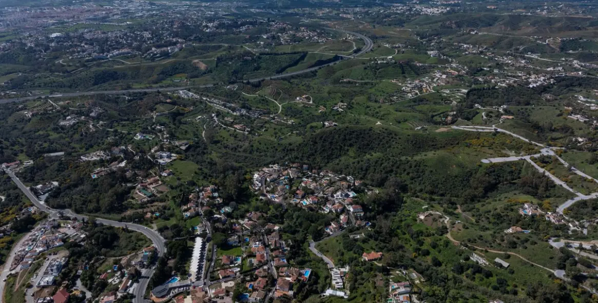 Продажа  жилого участка в Mijas 9