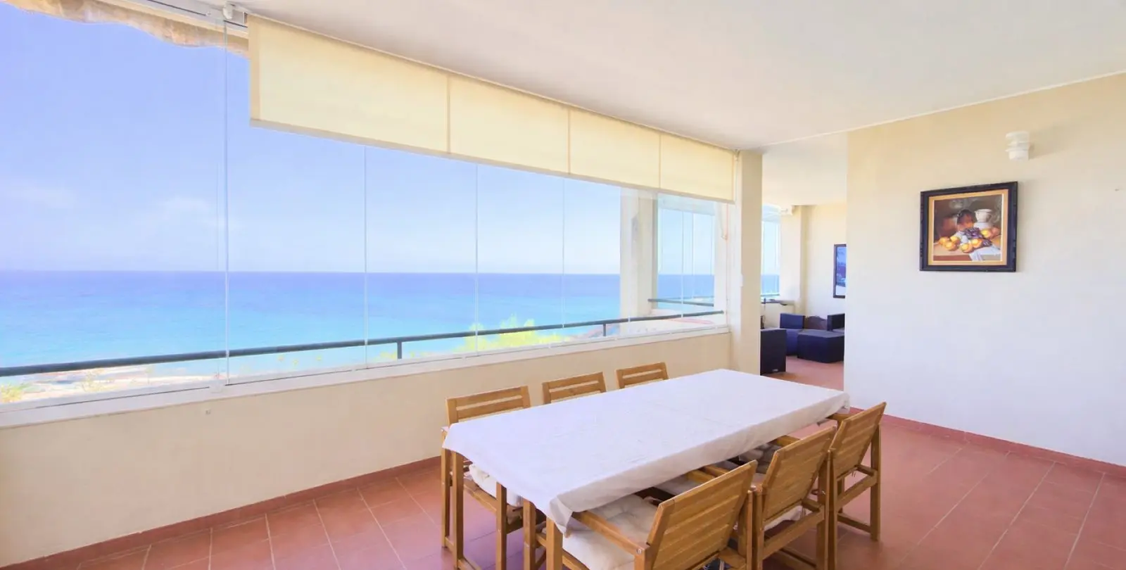 Sale of middle floor apartment in La Duquesa 2