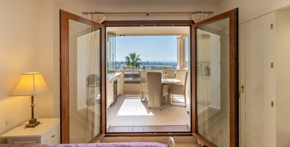 Продажа апартаментов на среднем этаже в El Paraiso 3