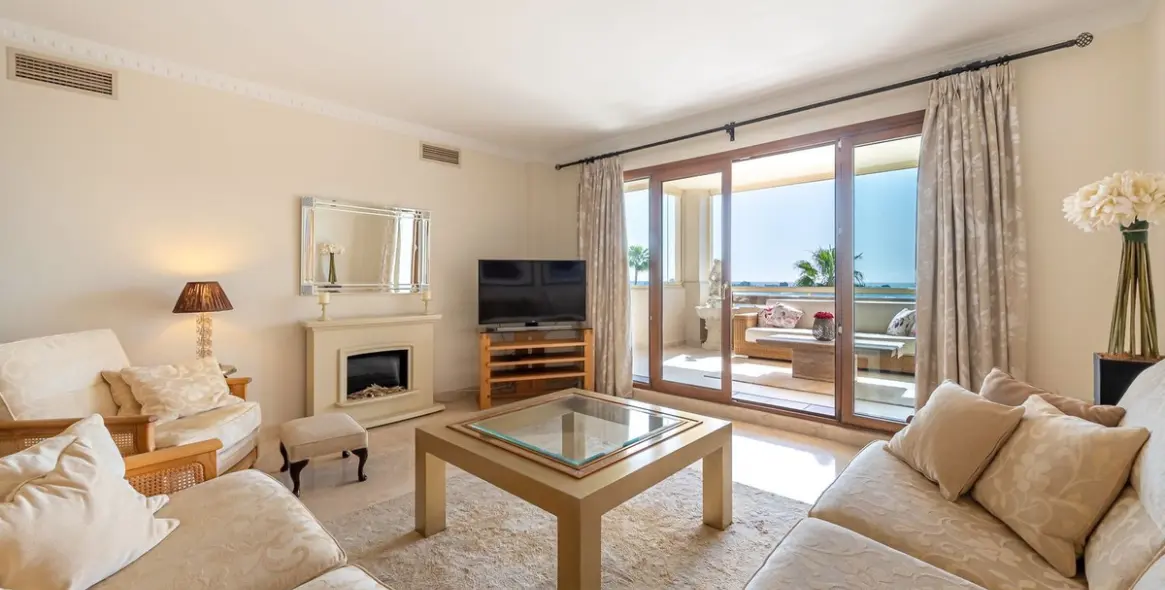 Продажа апартаментов на среднем этаже в El Paraiso 18