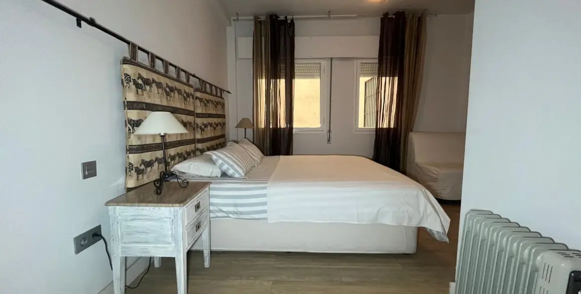 Продажа апартаментов на среднем этаже в Estepona 7