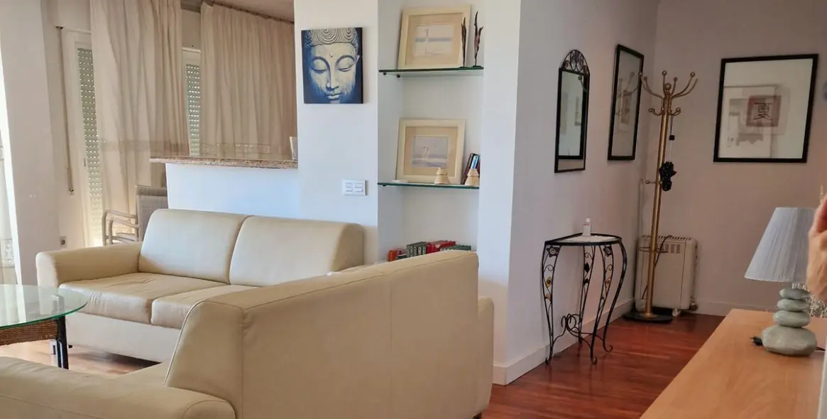 Продажа апартаментов на среднем этаже в Estepona 9