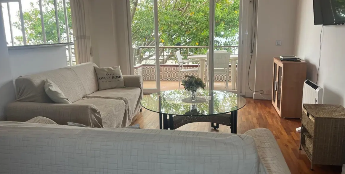 Продажа апартаментов на среднем этаже в Estepona 58