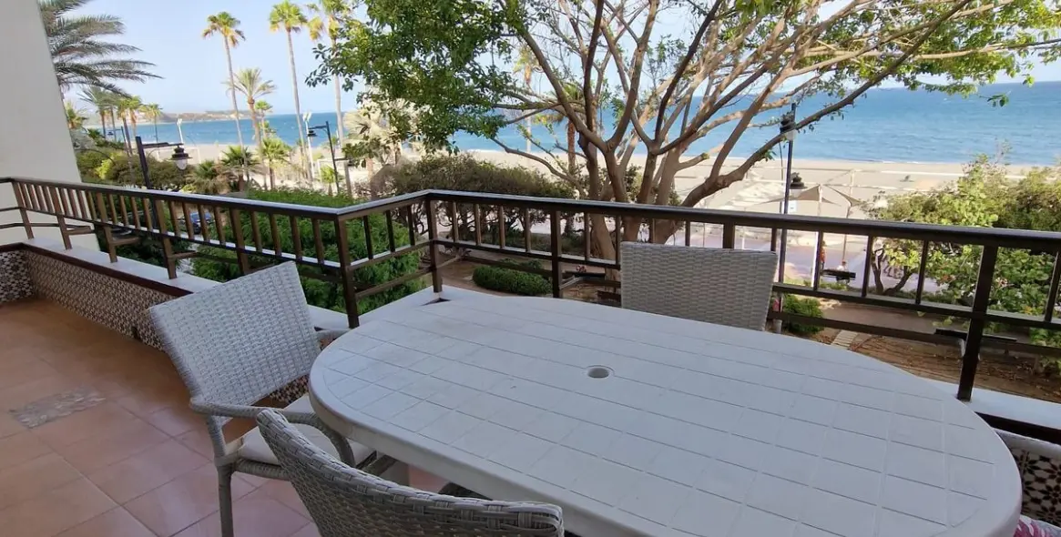 Продажа апартаментов на среднем этаже в Estepona 60