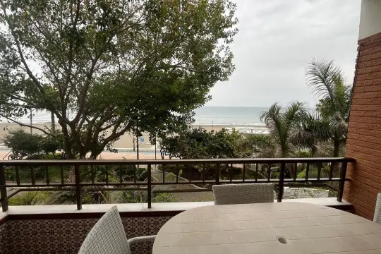 Image 1 thumb