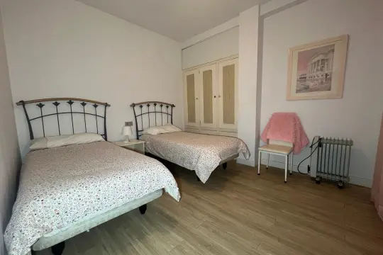 Image 6 thumb