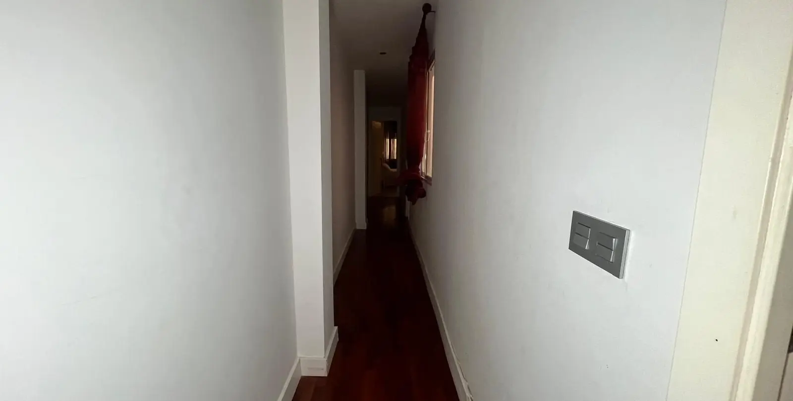 Sale of middle floor apartment in Estepona 29
