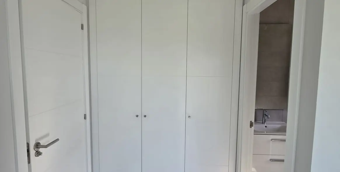 Продажа дома на две семьи в Riviera del Sol 17