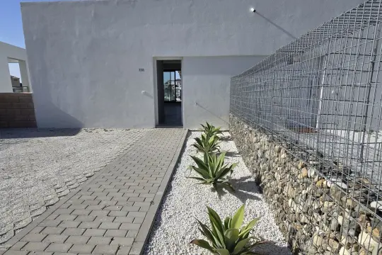 Image 5 thumb