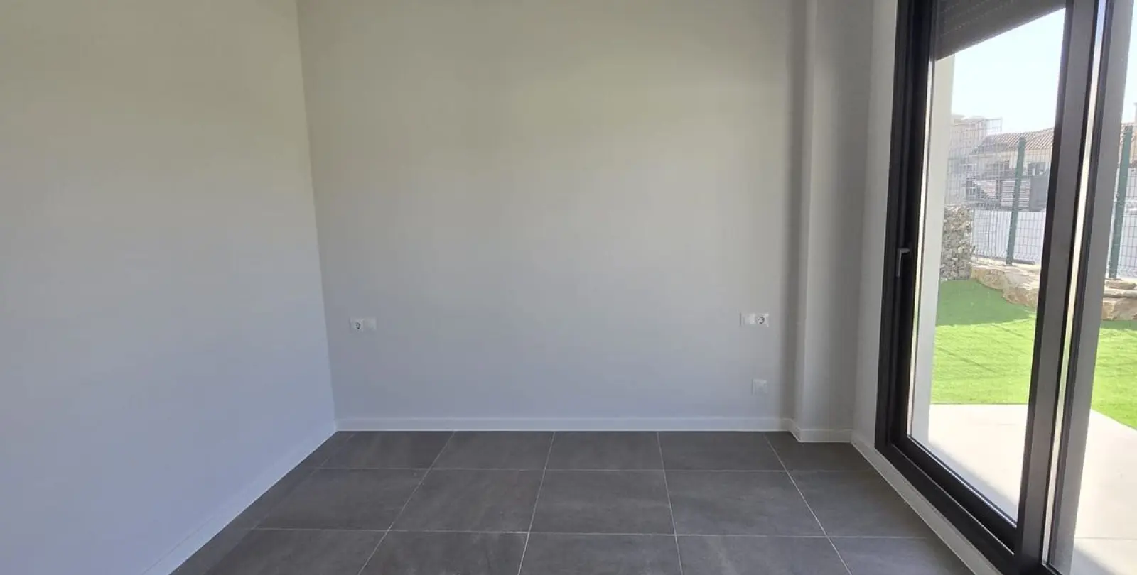 Sale of semi-detached house in Riviera del Sol 23