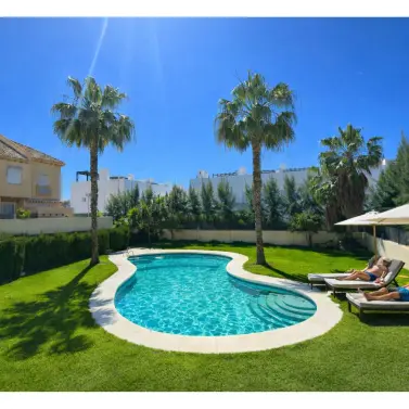 Продажа таунхауса в Calahonda