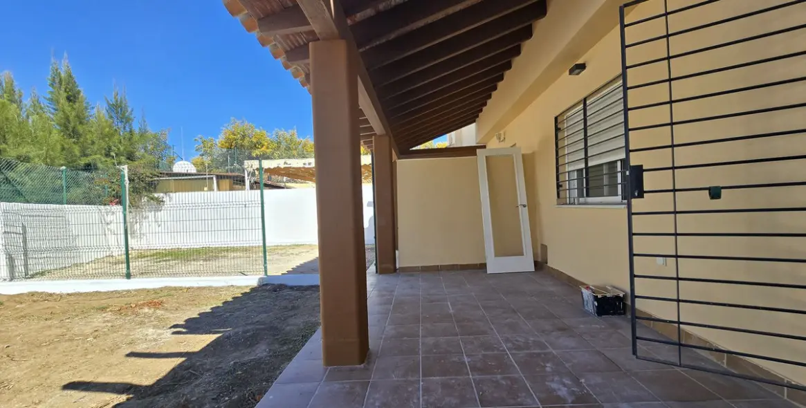 Venta de adosado en Calahonda 18