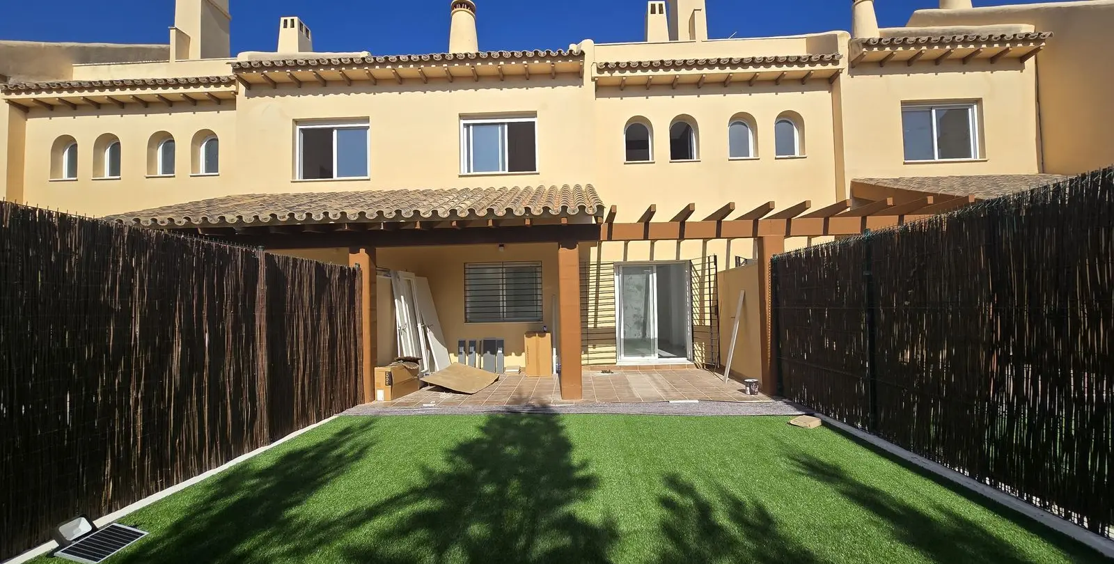 Sale of townhouse in Calahonda 14