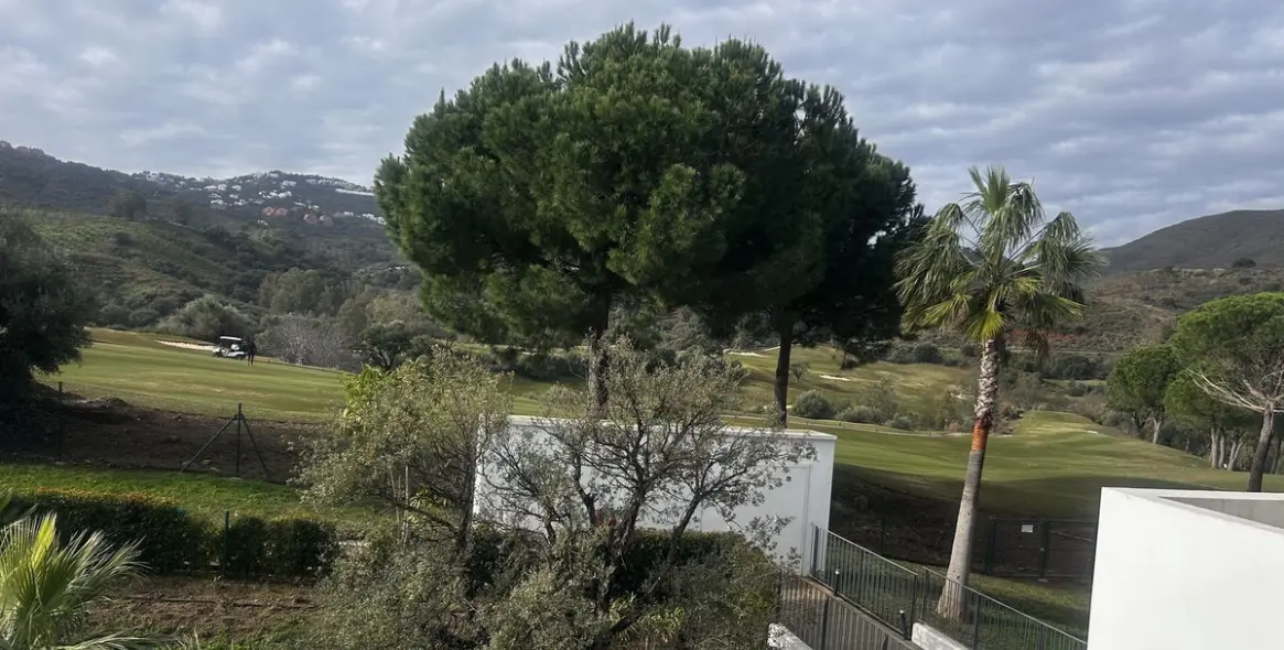 Продажа двухуровневого пентхауса в Mijas Golf 91