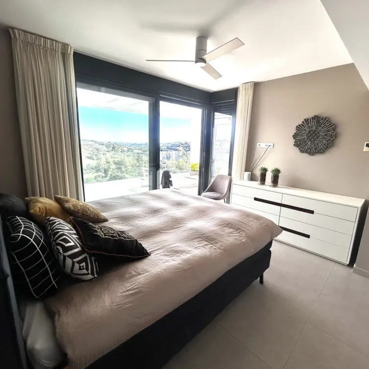 Sale of penthouse duplex in Mijas Golf