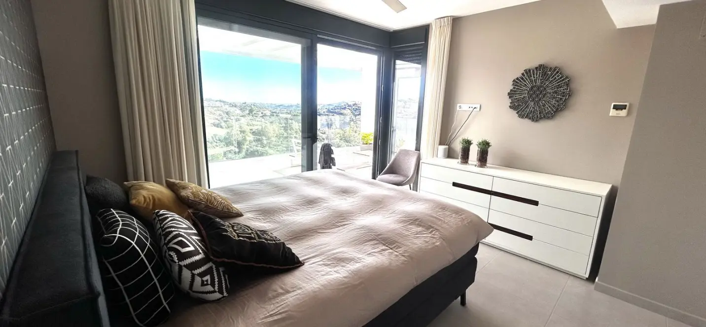Sale of penthouse duplex in Mijas Golf 2