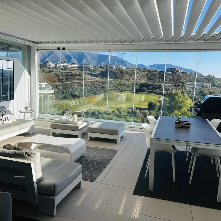 Sale of penthouse duplex in Mijas Golf