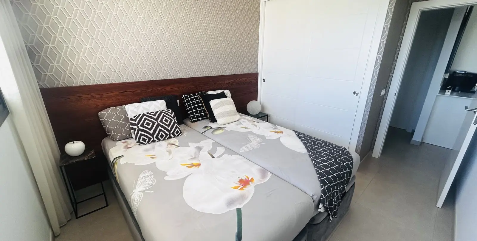 Sale of penthouse duplex in Mijas Golf 14