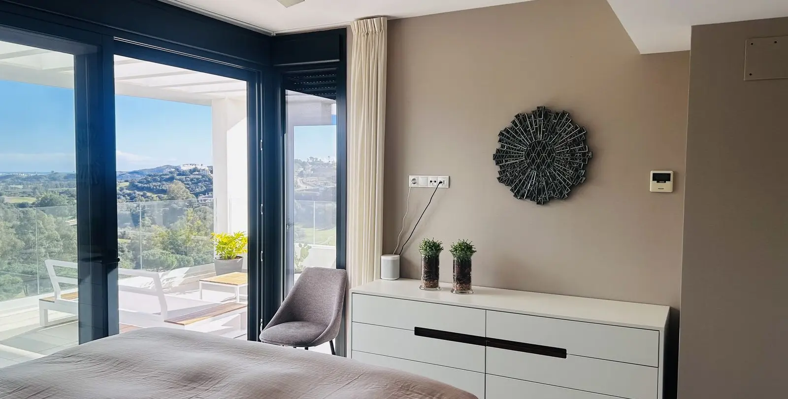 Sale of penthouse duplex in Mijas Golf 38