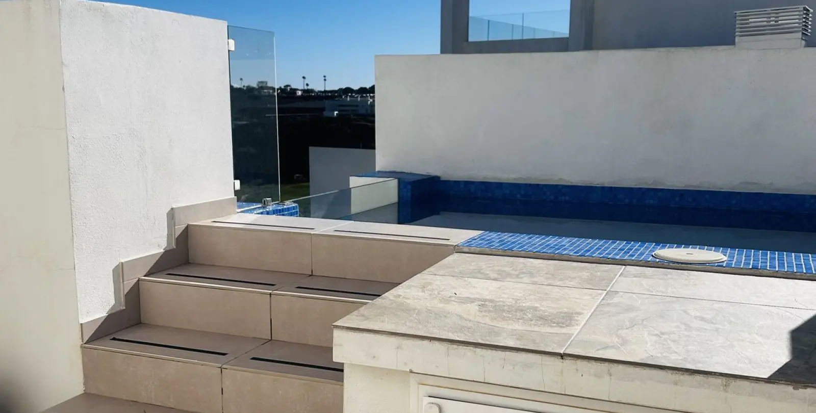 Sale of penthouse duplex in Mijas Golf 48