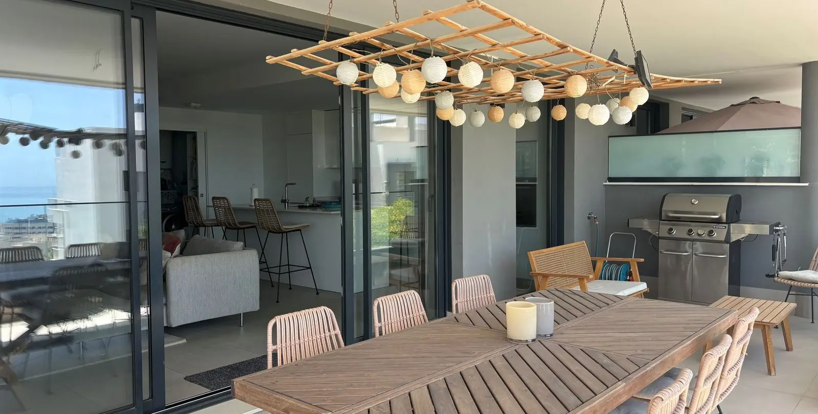 Sale of middle floor apartment in Estepona 30