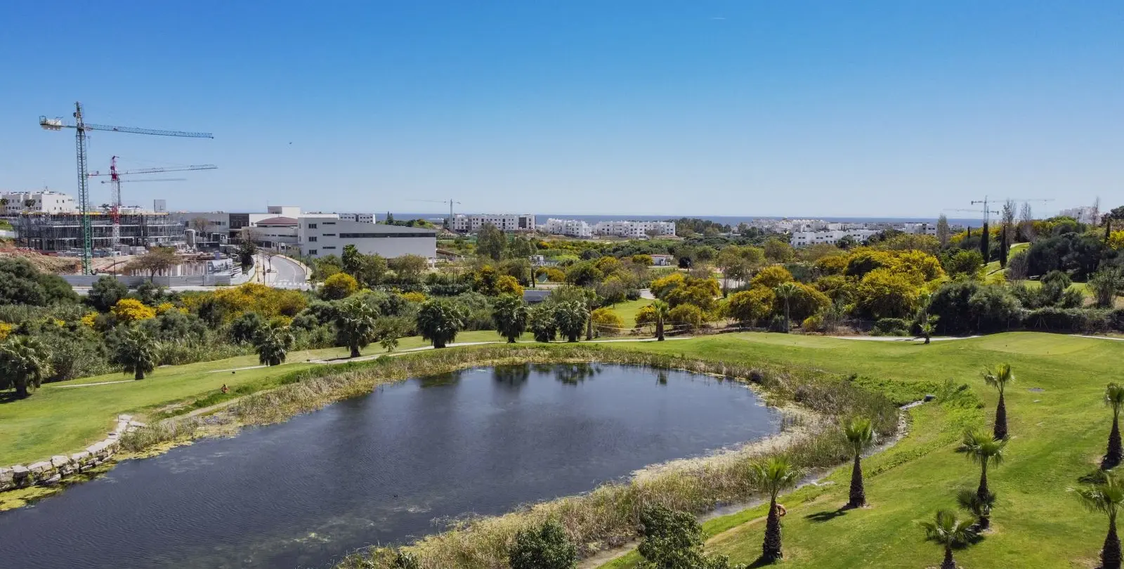 Venta de casa pareada en Estepona 45
