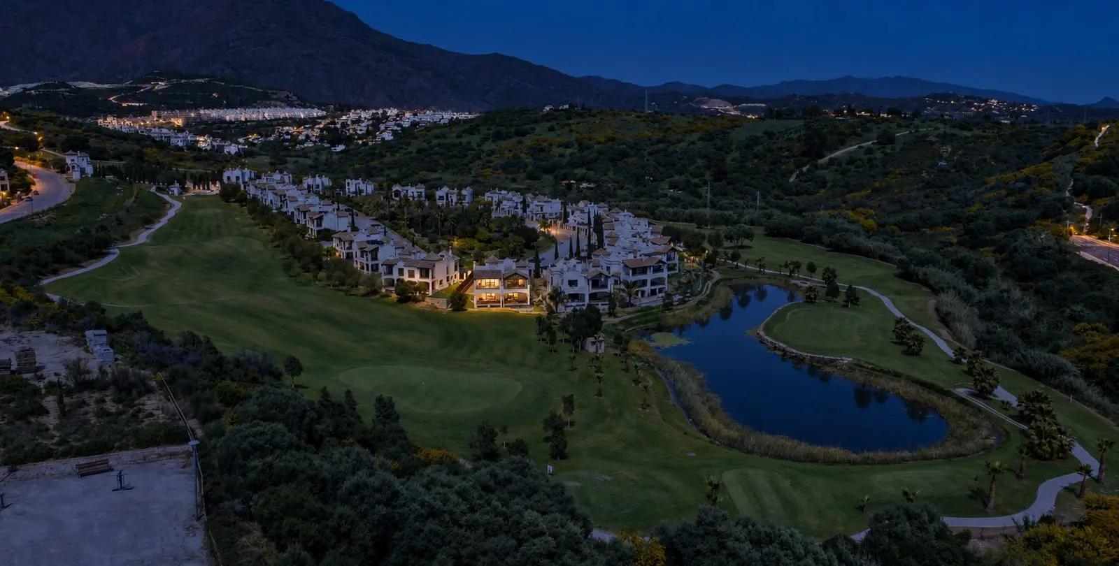 Venta de casa pareada en Estepona 46