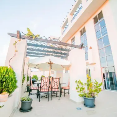 Продажа апартаментов на среднем этаже в Benahavís