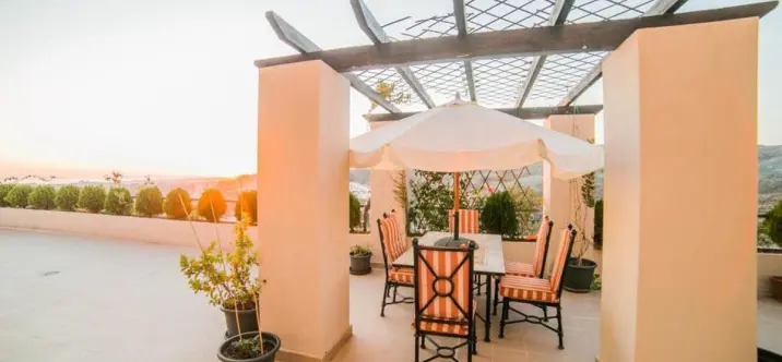 Продажа апартаментов на среднем этаже в Benahavís 4