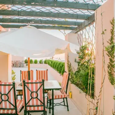 Продажа апартаментов на среднем этаже в Benahavís