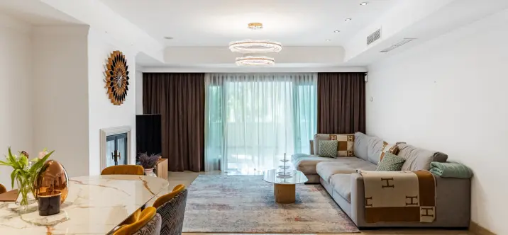 Venta de apartamento en planta baja en The Golden Mile 1