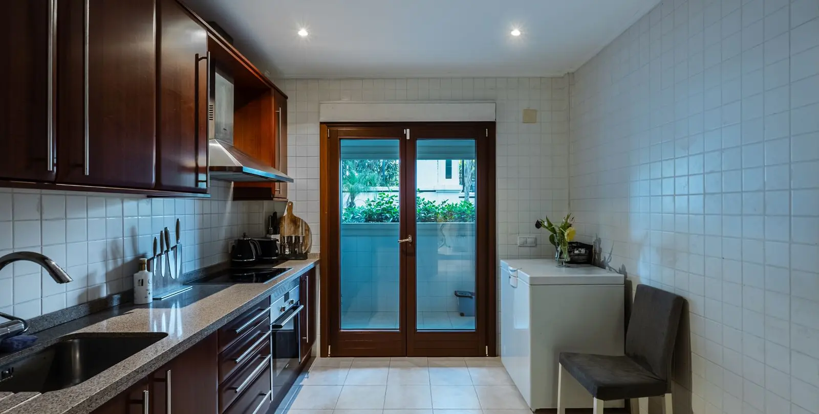 Sale of ground floor apartment in The Golden Mile 10