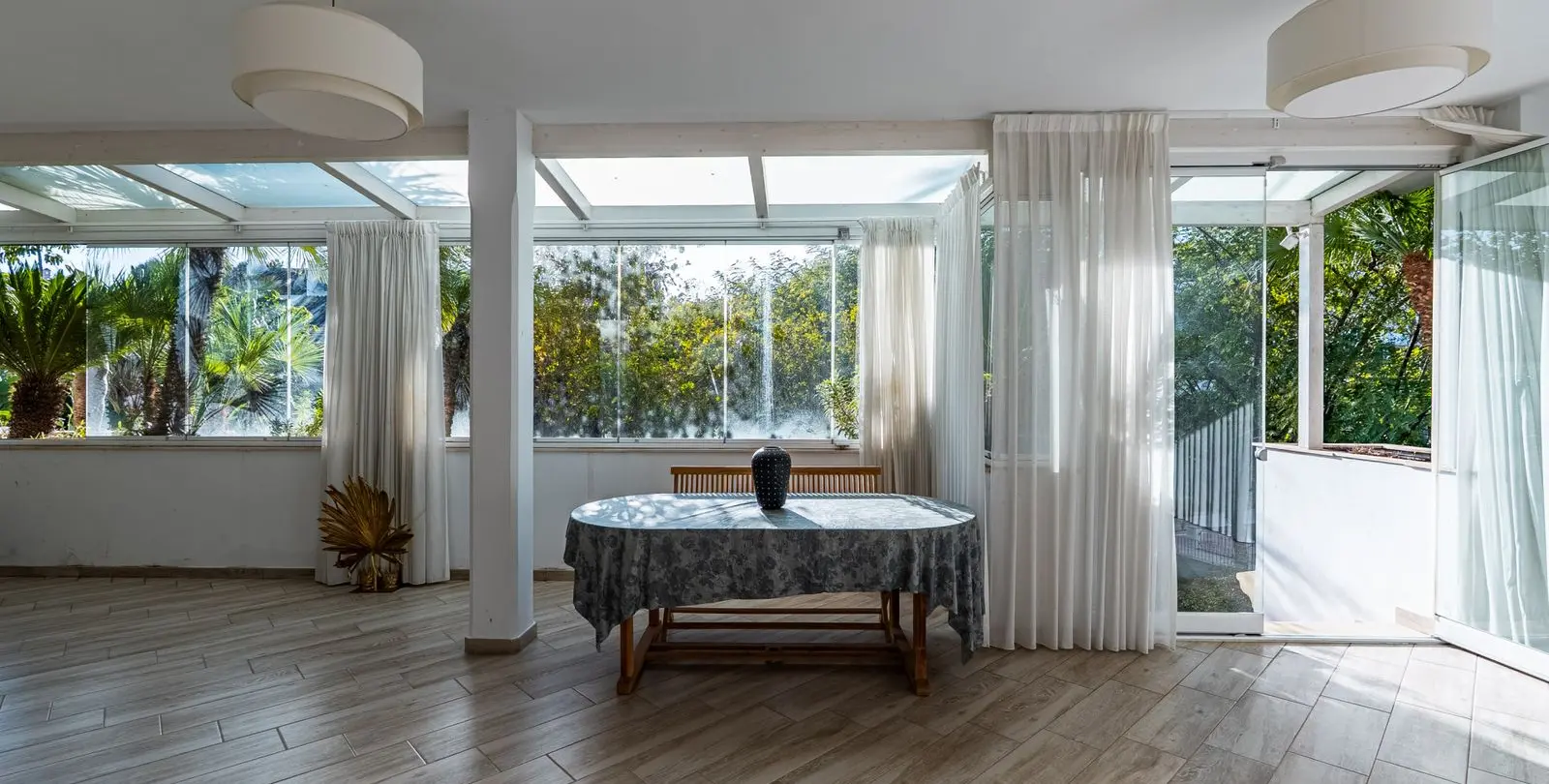 Sale of ground floor apartment in The Golden Mile 17
