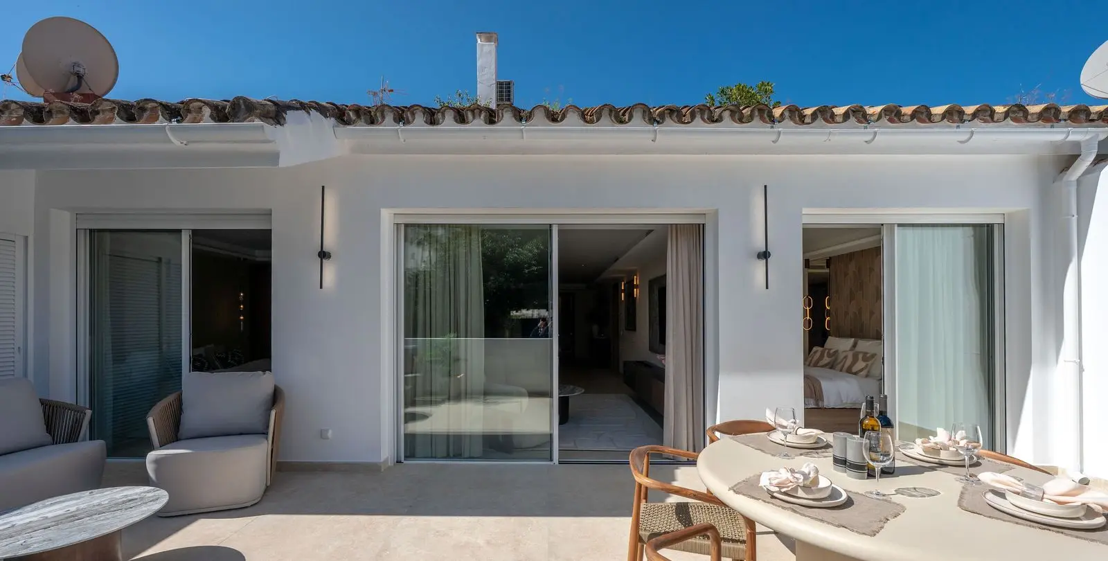 Sale of ground floor apartment in Nueva Andalucía 1