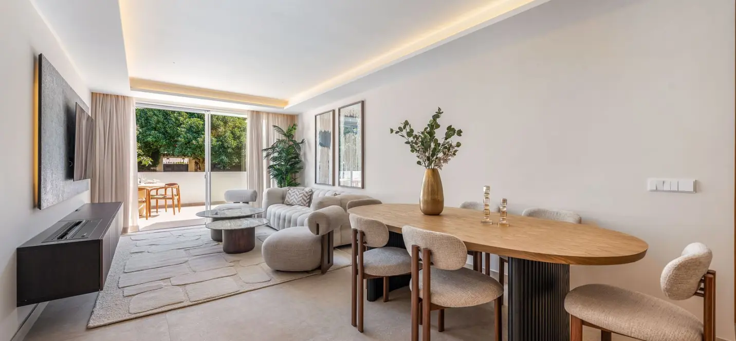 Sale of ground floor apartment in Nueva Andalucía 3