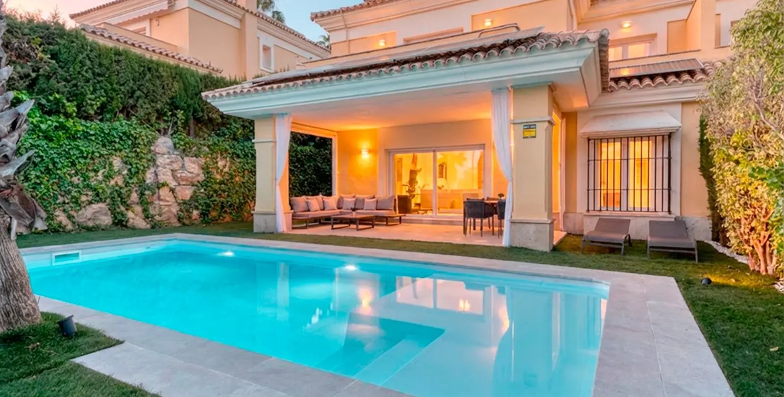 Venta de casa pareada en Santa Clara 32