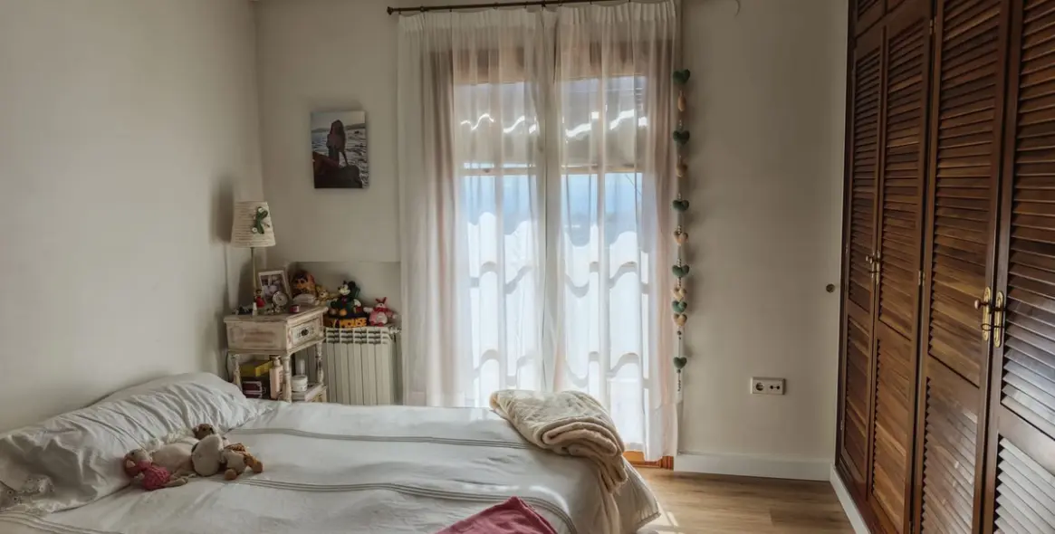 Sale of detached villa in San Luis de Sabinillas 17