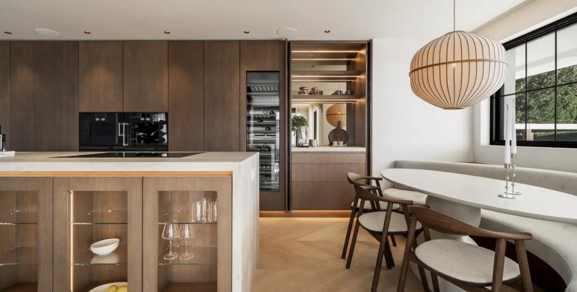 Venta de villa independiente en Nueva Andalucía 6