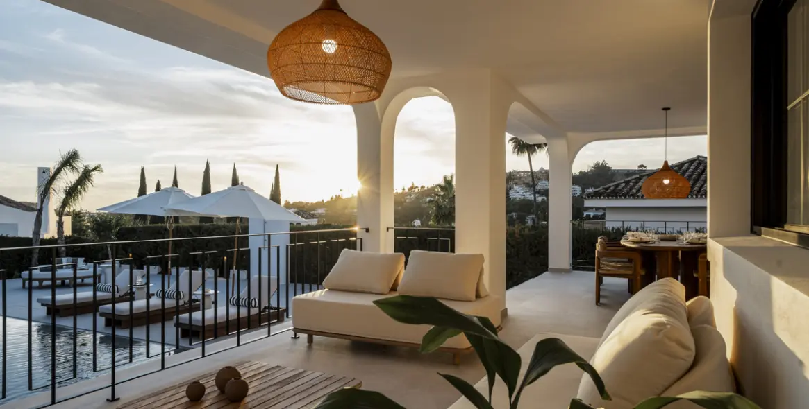 Venta de villa independiente en Nueva Andalucía 47
