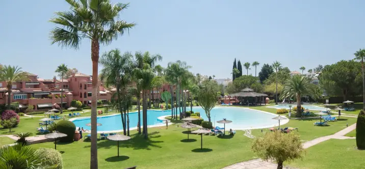 Short-term rent of middle floor apartment in Guadalmina Baja 0