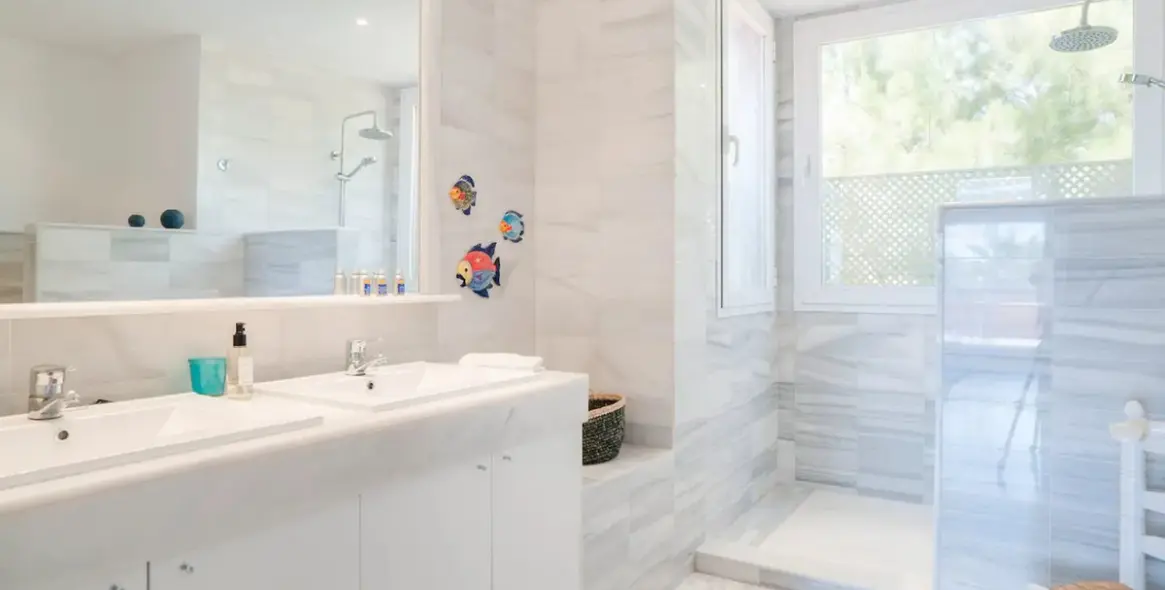 Short-term rent of middle floor apartment in Guadalmina Baja 22