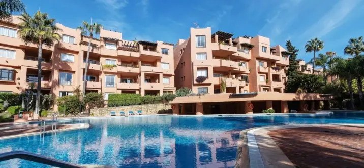 Long-term rent of ground floor apartment in Marbella 0