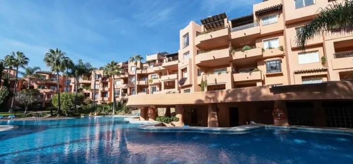 Long-term rent of ground floor apartment in Marbella 1