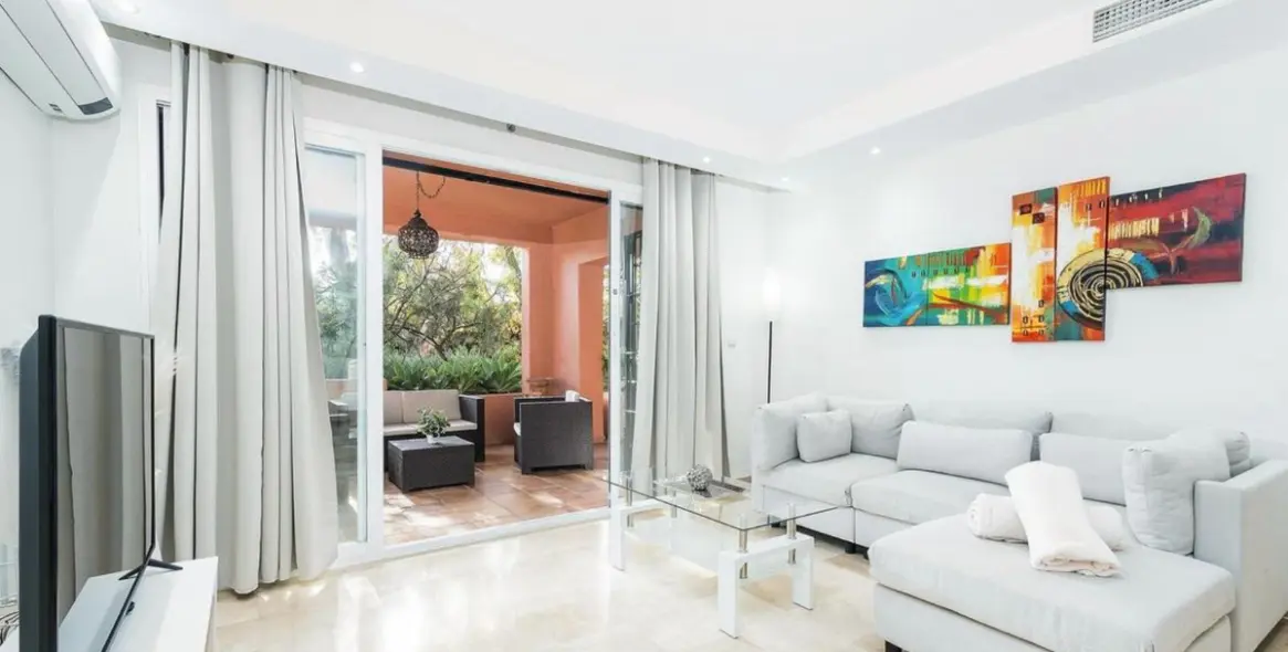 Long-term rent of ground floor apartment in Marbella 10