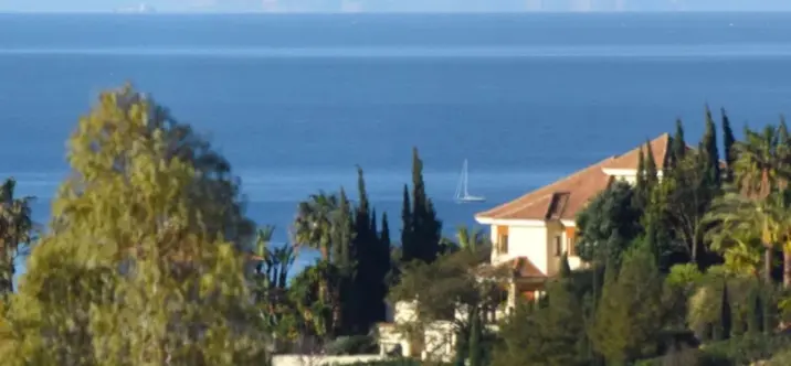 Long-term rent of detached villa in Marbella 2