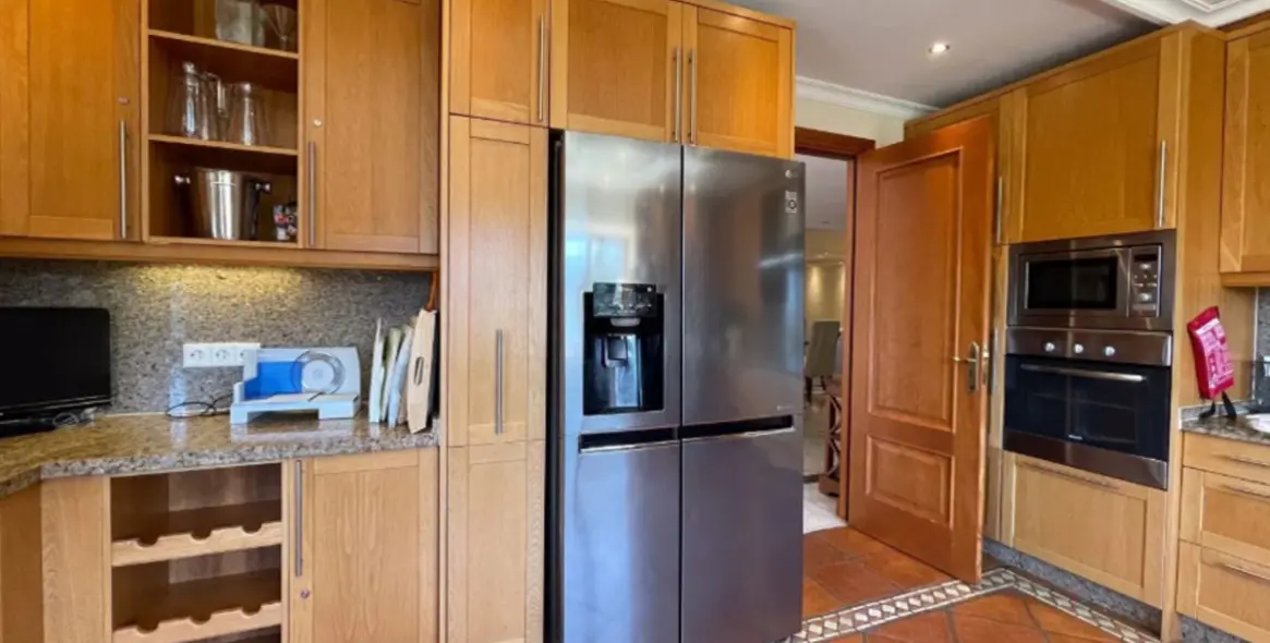 Долгосрочная аренда  отдельно стоящей виллы в Marbella 11