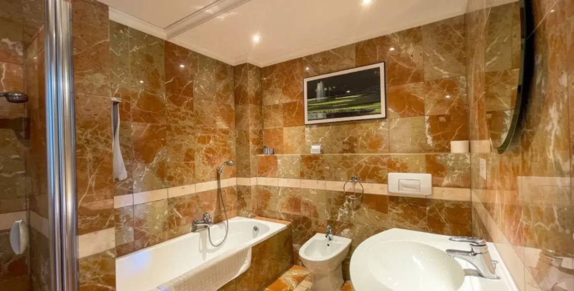 Долгосрочная аренда  отдельно стоящей виллы в Marbella 18